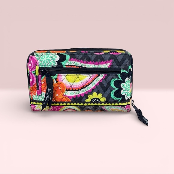 Vera Bradley Ziggy Zinnia Large Turnlock Organizer Wallet Retired Pattern - Picture 2 of 5